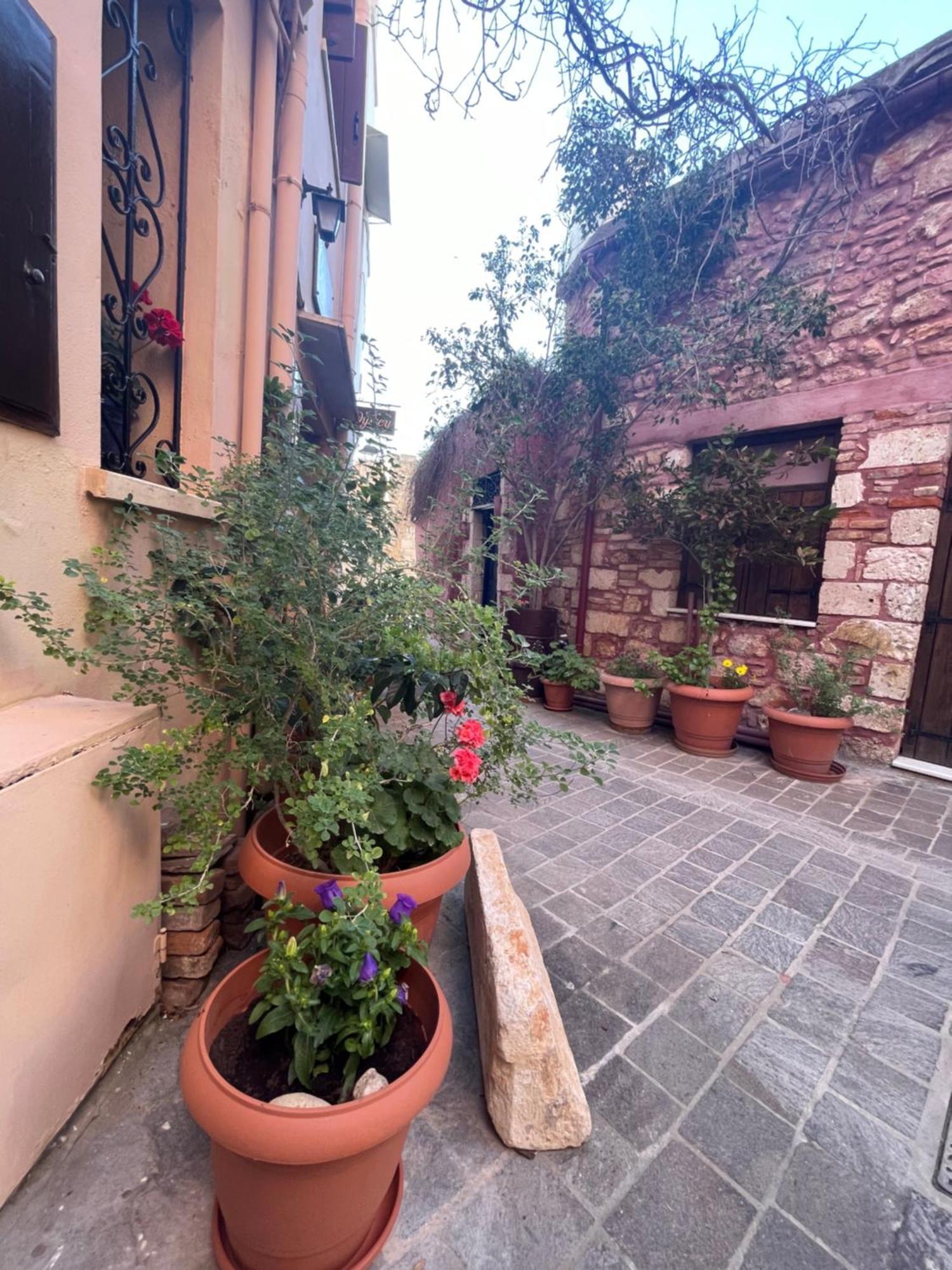 Odyssey House Villa Hanya Dış mekan fotoğraf