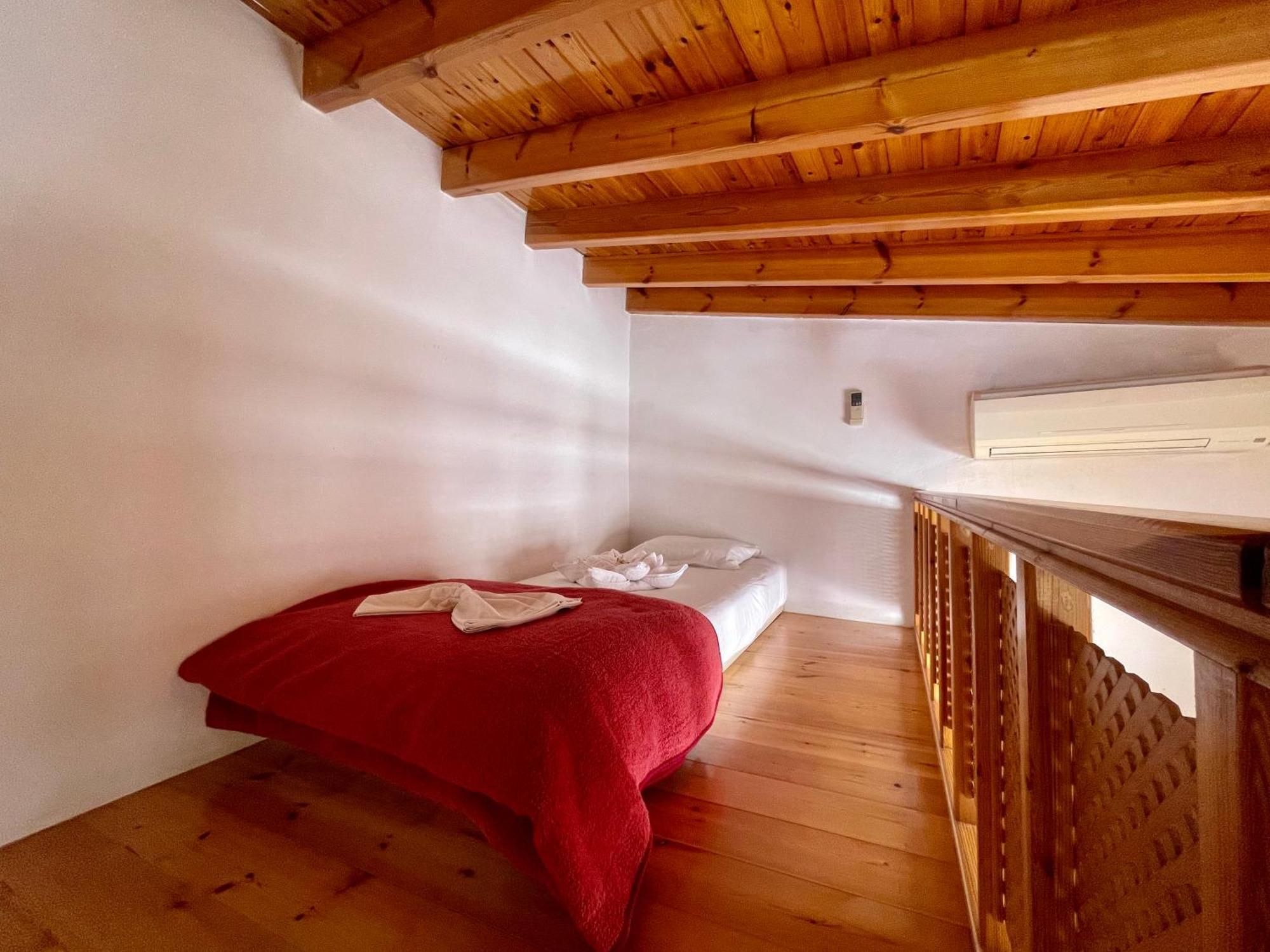 Odyssey House Villa Hanya Dış mekan fotoğraf