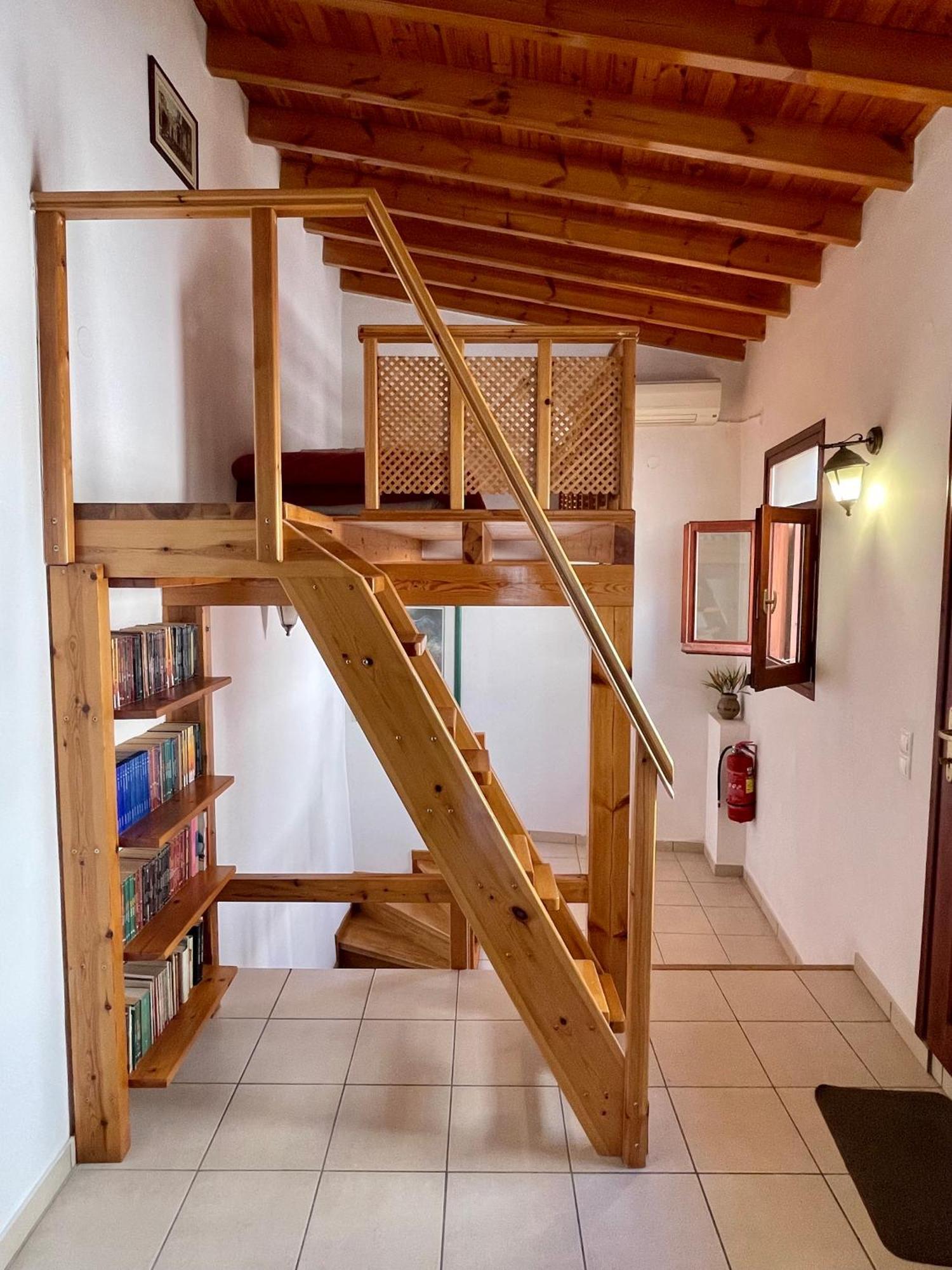 Odyssey House Villa Hanya Dış mekan fotoğraf