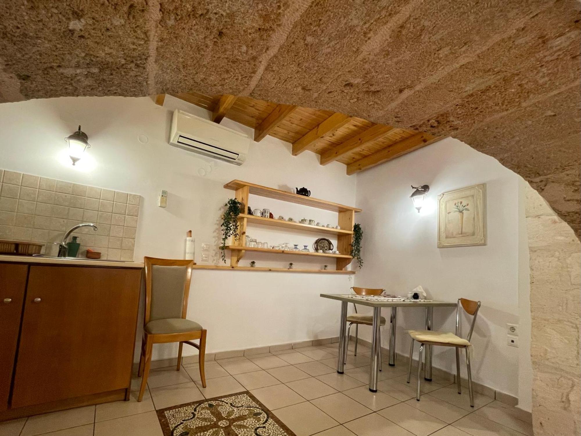 Odyssey House Villa Hanya Dış mekan fotoğraf