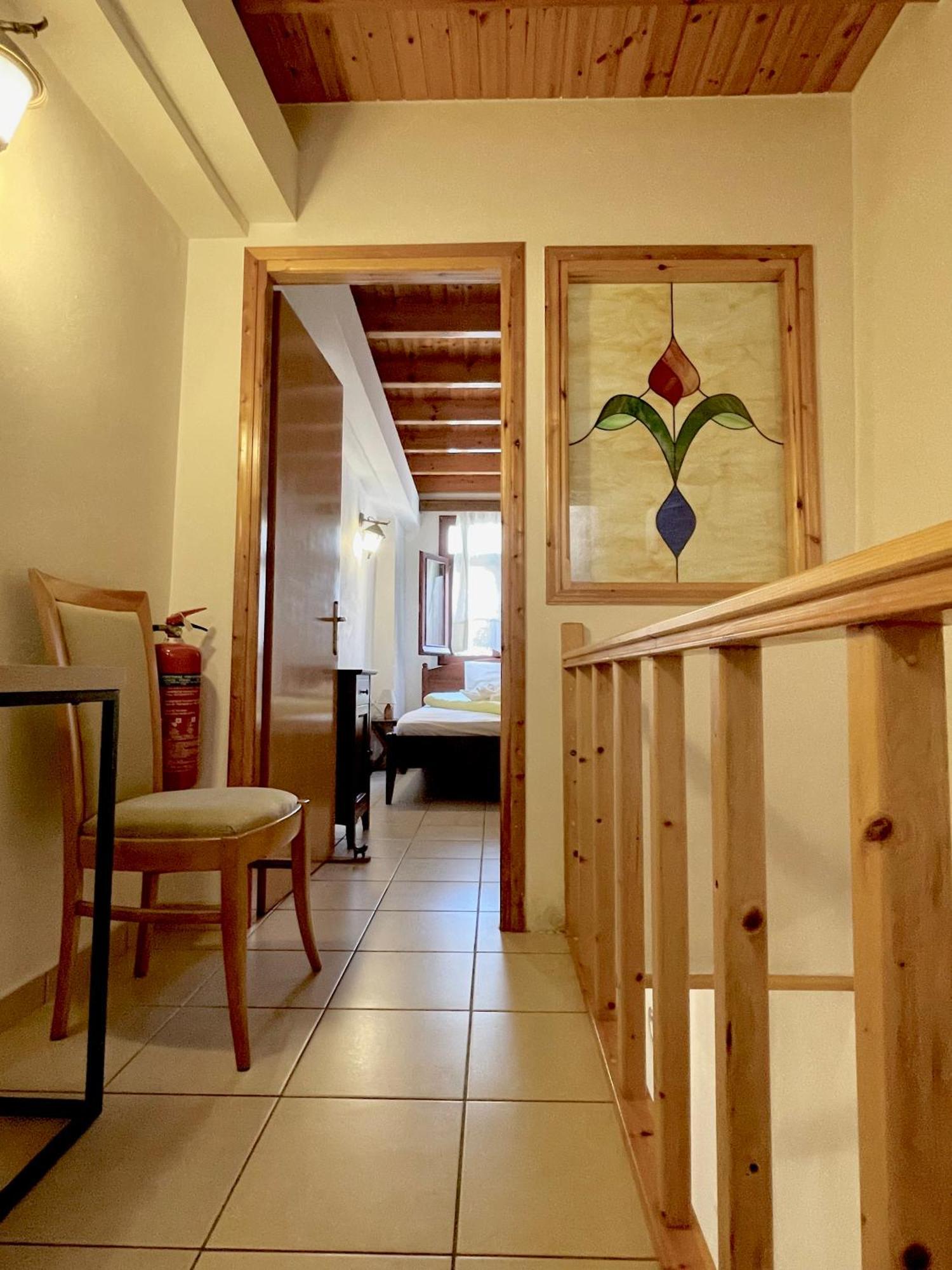 Odyssey House Villa Hanya Dış mekan fotoğraf